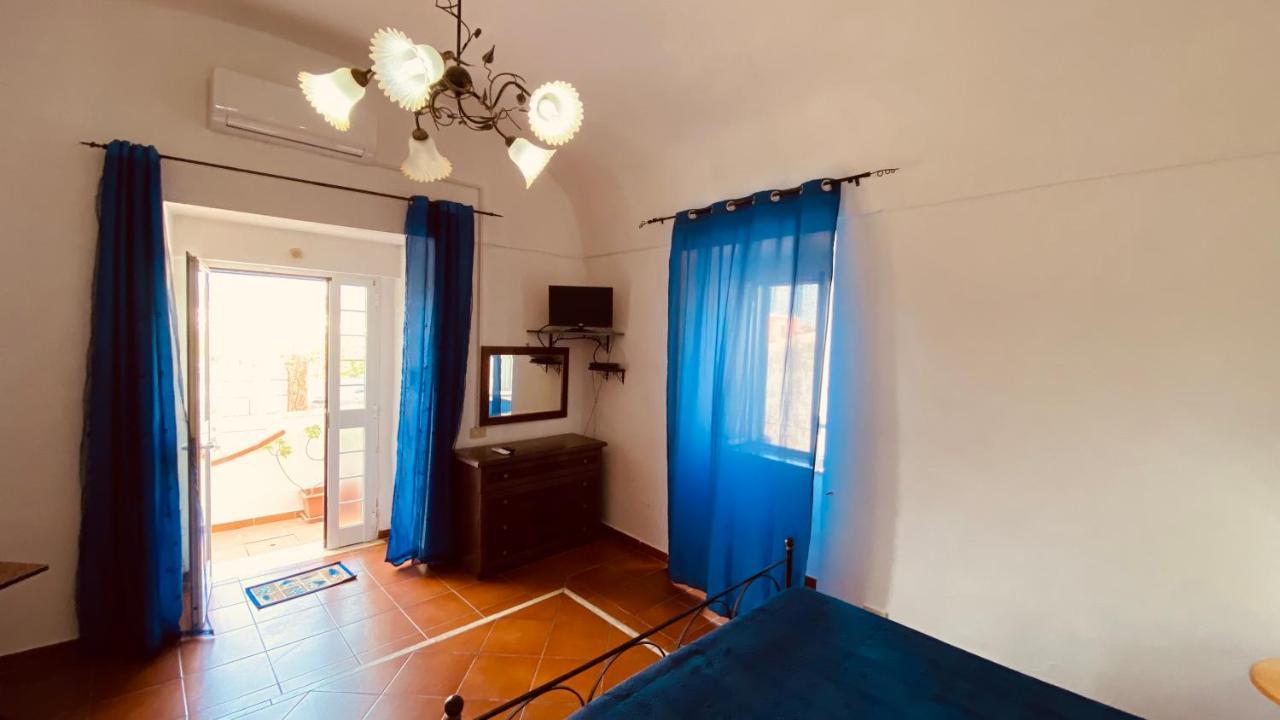 Casa Ninetta - Immobilevante Ponza Dış mekan fotoğraf