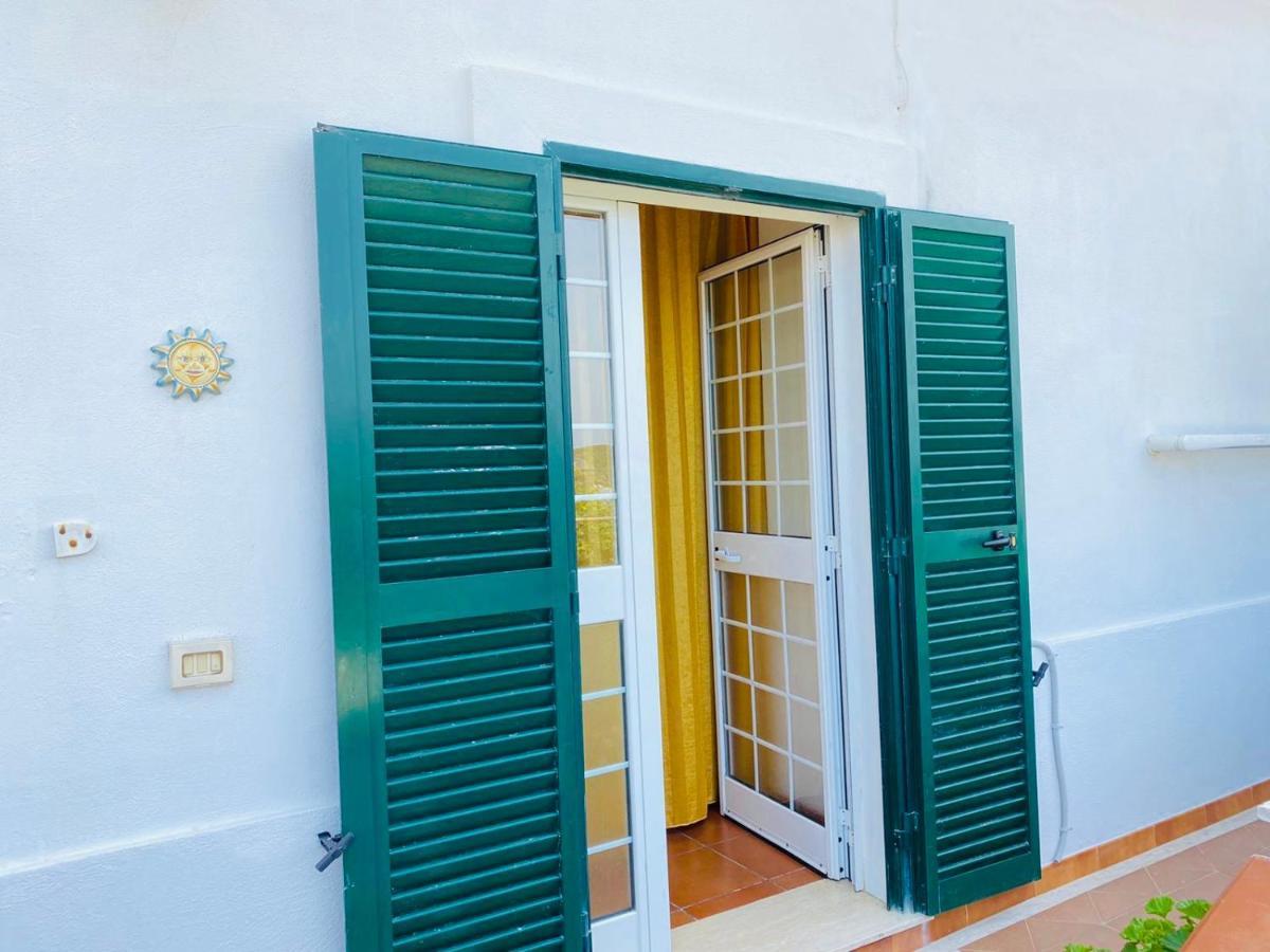 Casa Ninetta - Immobilevante Ponza Dış mekan fotoğraf