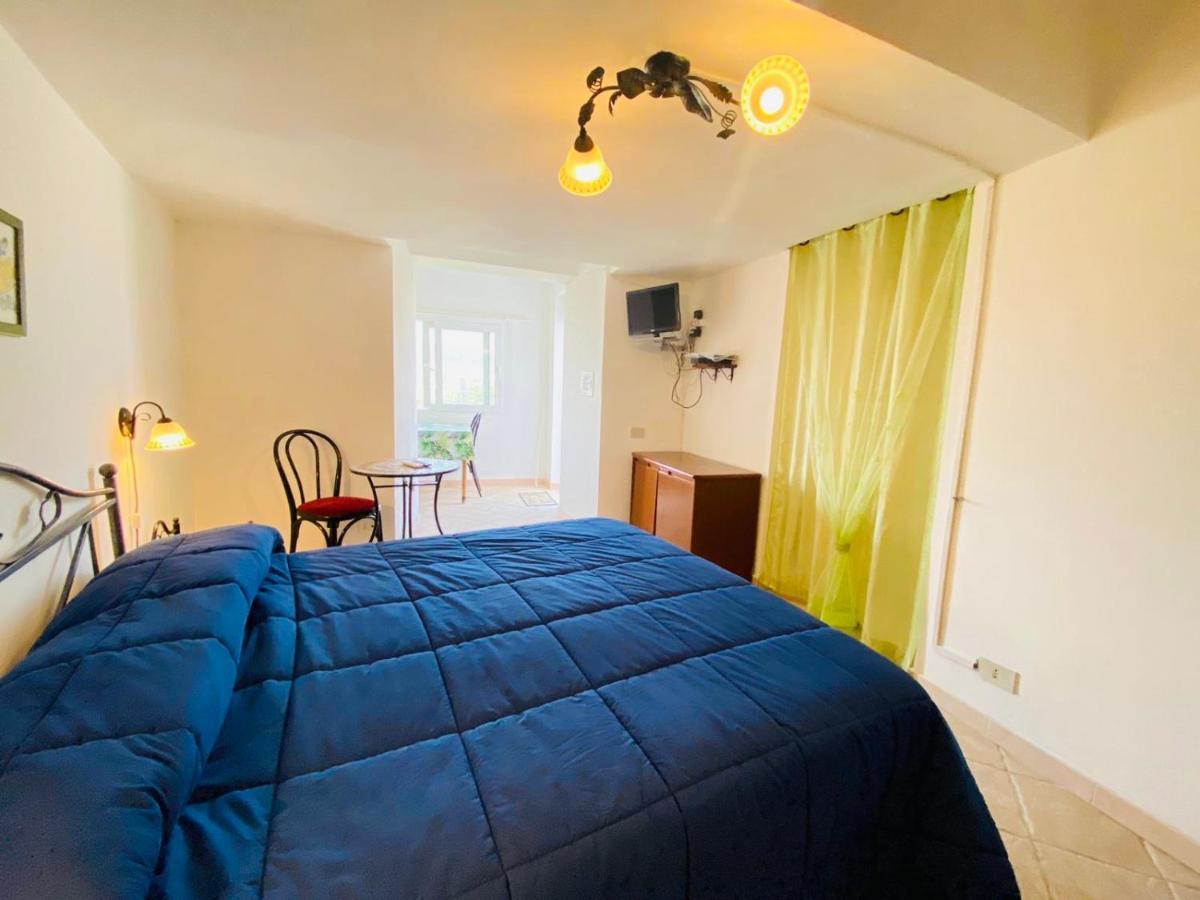 Casa Ninetta - Immobilevante Ponza Dış mekan fotoğraf